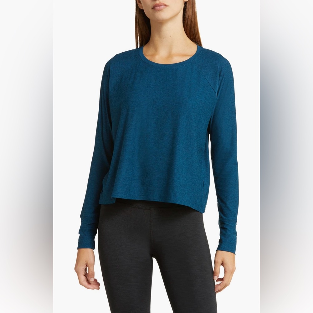Beyond Yoga Featherweight Long-sleeve T-shirt